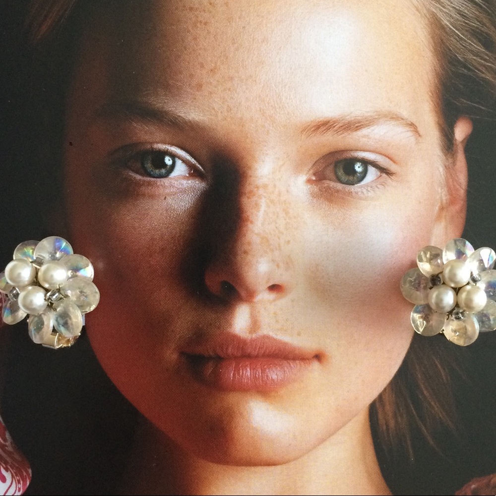 Vintage Rhinestone Pearl Clip On Earrings